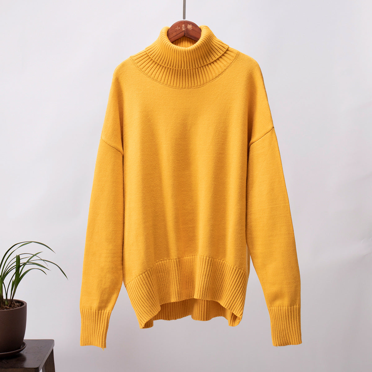 Women's Loose Knitted Pullover Sweater